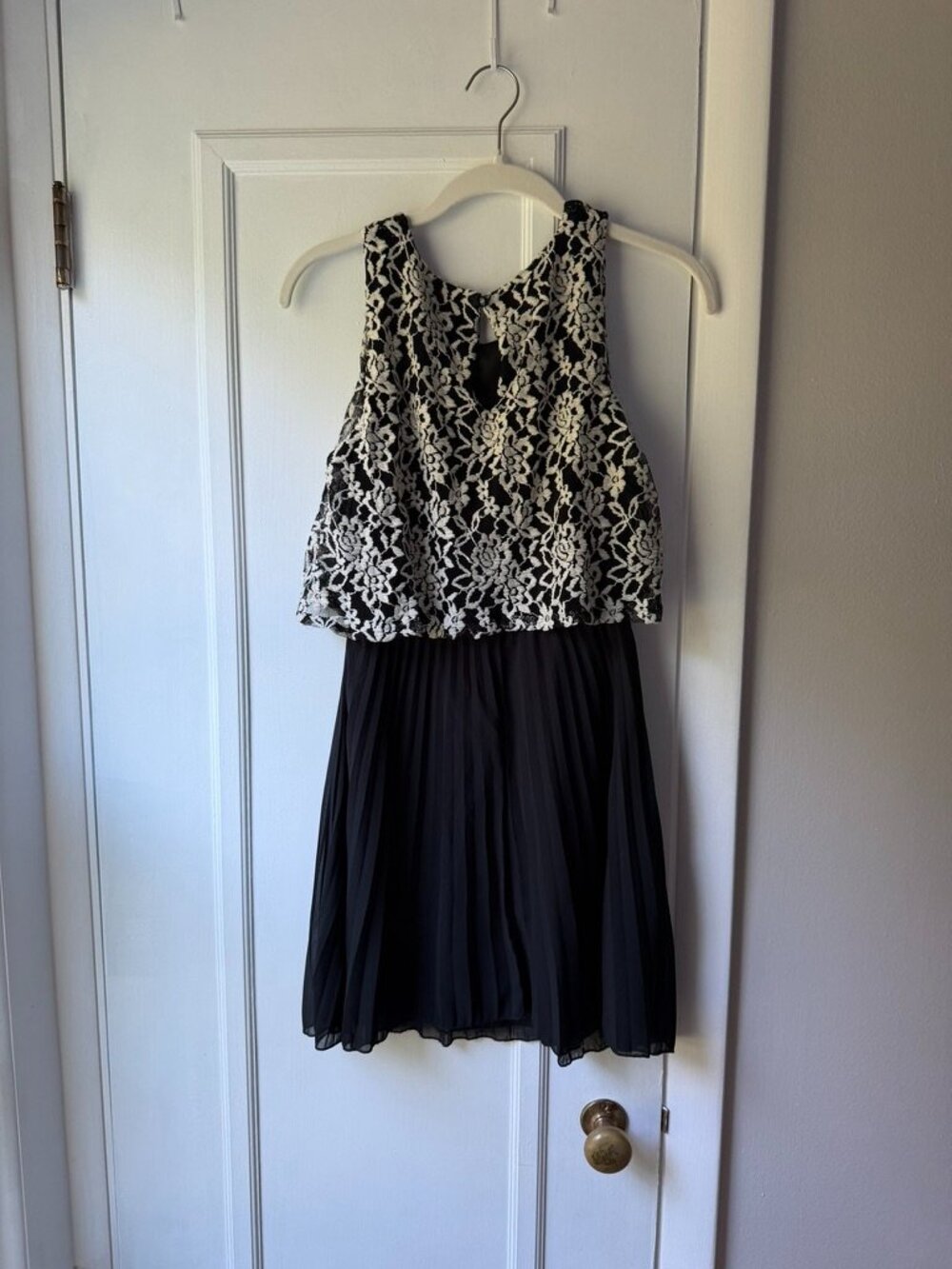 Speechless Black & White Lace Pleated Cocktail Mini Dress, Size Small - Picture 4 of 4